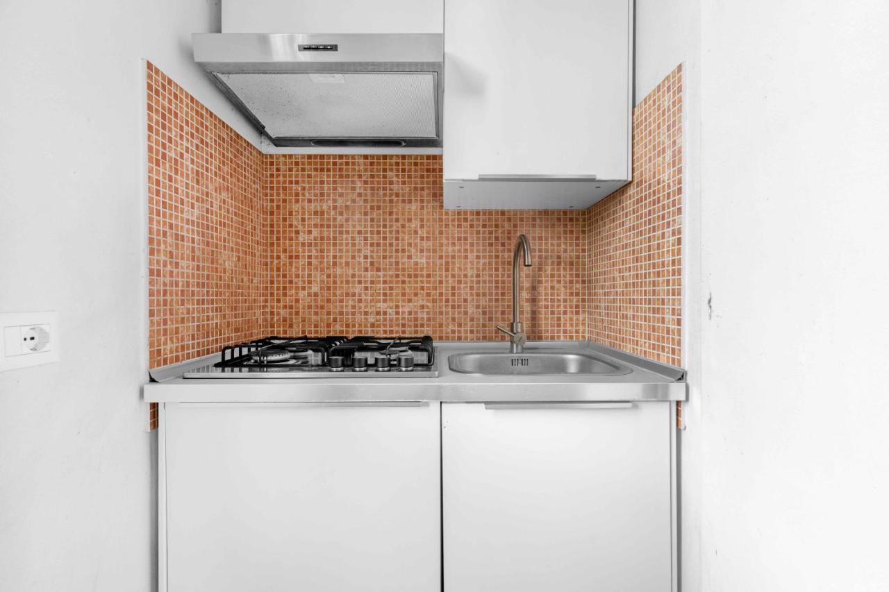Mi8 -10 Minutes From The Duomo- Large Apartment 米兰 外观 照片